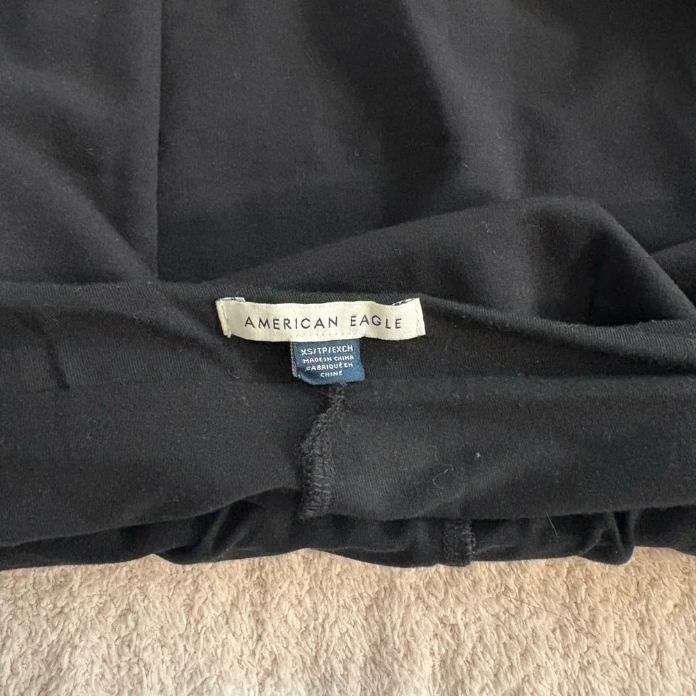 American Eagle Black Mini Skirt - Picture 4 of 4